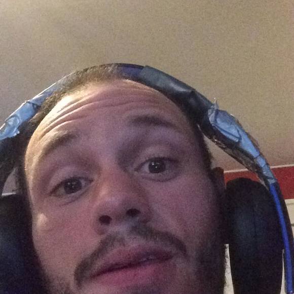 Meet your Posher, Billy - Picture 1 of 1